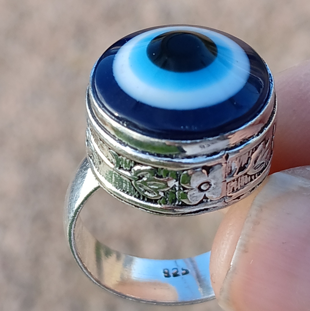 New Evil Eye 925 Silver Ring. 